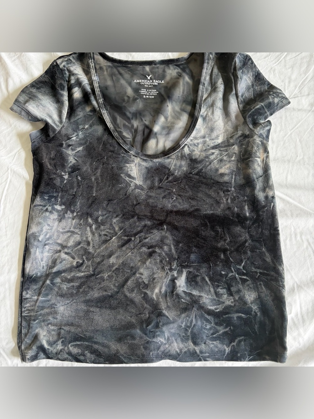 American Eagle Outfitters Soft Crushed Velvet Tie-Dye Scoop Neck Tee